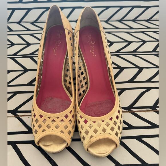 Lilly Pulitzer Resort Chic Ivory basket weave patent leather platform wedge - Picture 5 of 10